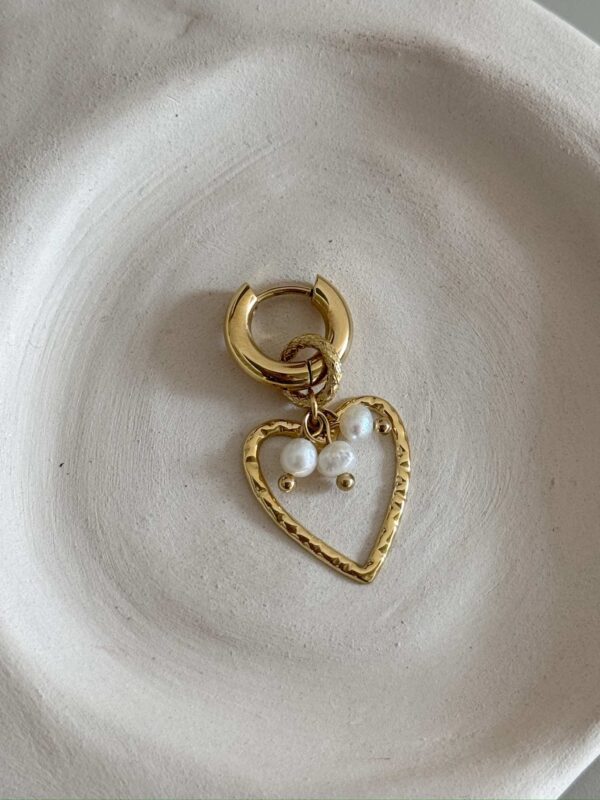 Mono-boucle-coeur-perle
