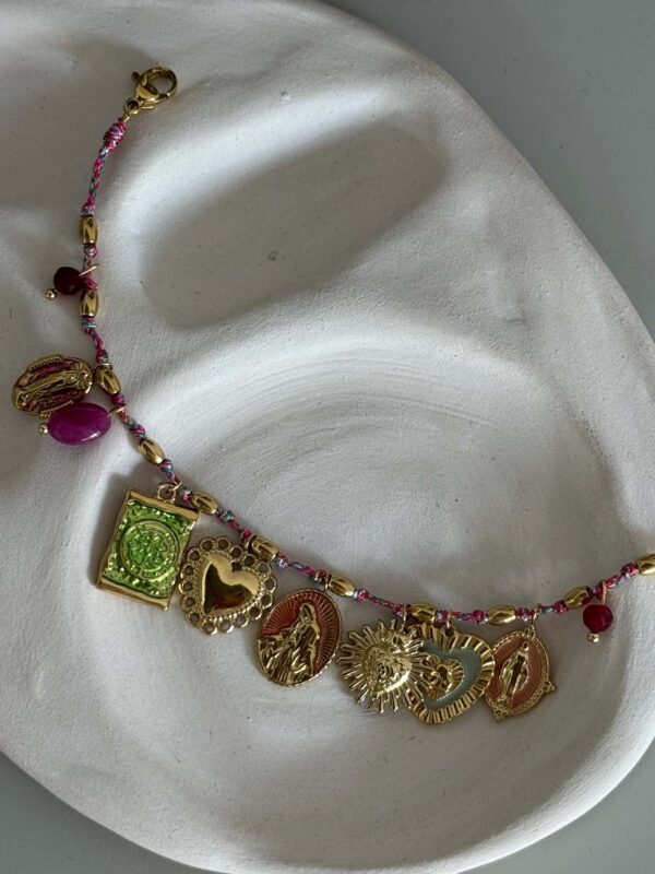 collier-vierge-colore-breloque-acier-inoxydable-