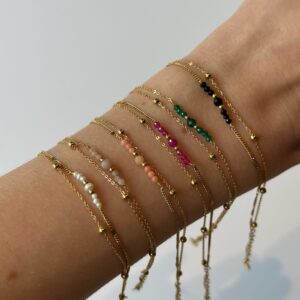 bracelet-chaine-fine-doucle-dore-acier-inoxydable