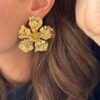 boucle-pendante-fleur-dore