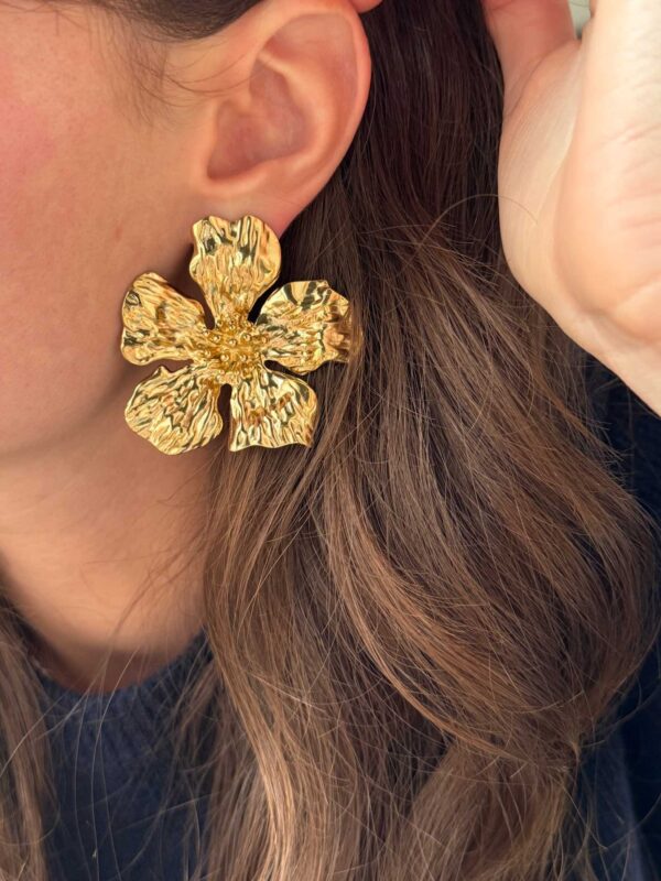 boucle-pendante-fleur-dore