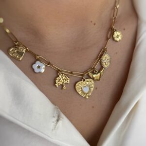 collier-breloques-coeur-blanc