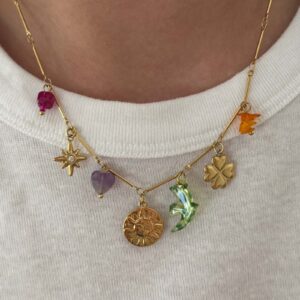 collier-breloque-soleil-coeur-trefle