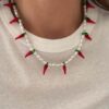 collier-piment-breloque