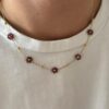 collier-chaine-fine-fleur-colore