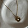 collier-chaine-fine-medaille-perle