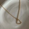 collier-plaque-or-coeur-chaine