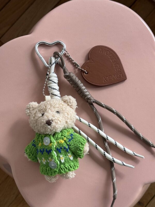 Grigri-vert-cute-nounours-peluche-coeur