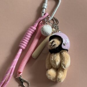 Grigri-rose-pink-nounours-peluche-casque-baseball