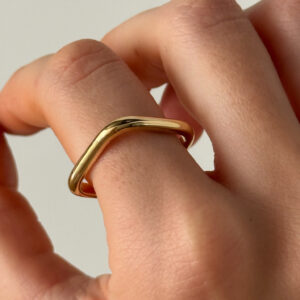 bague-carre-plaque-or