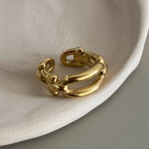 Bague-large-forme-géométrique-abstraite