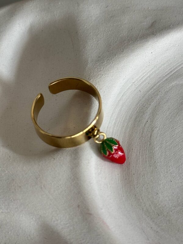 Bague-ajustable-fraise-fruit