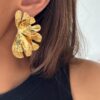 boucle-pendante-fleur