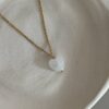 Collier-chaine-fine-coeur-love-blanc-rose
