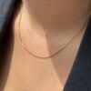 Collier-chaine-fine-simple-dore